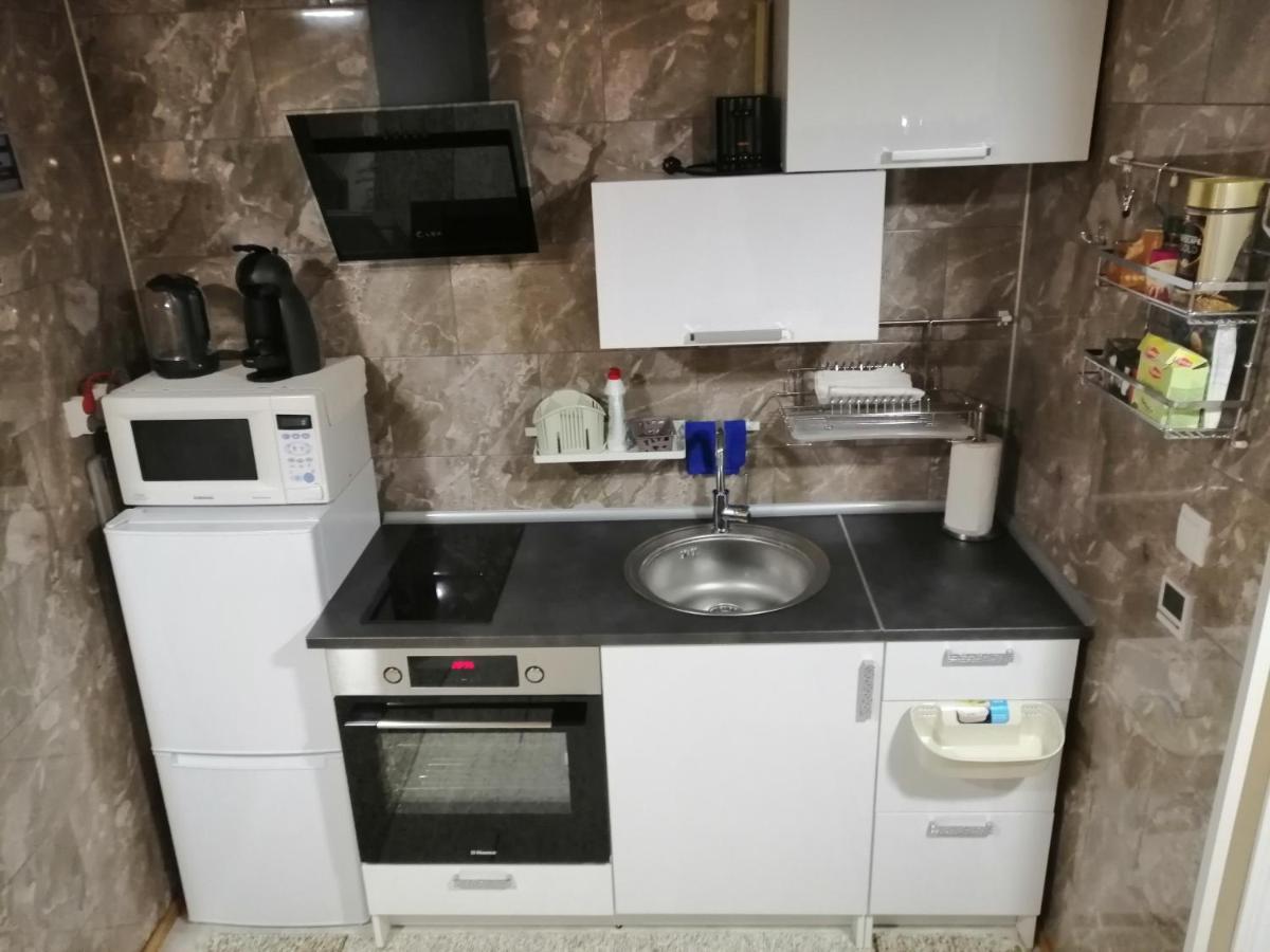 Apartment By The Park Virasoja Esterno foto