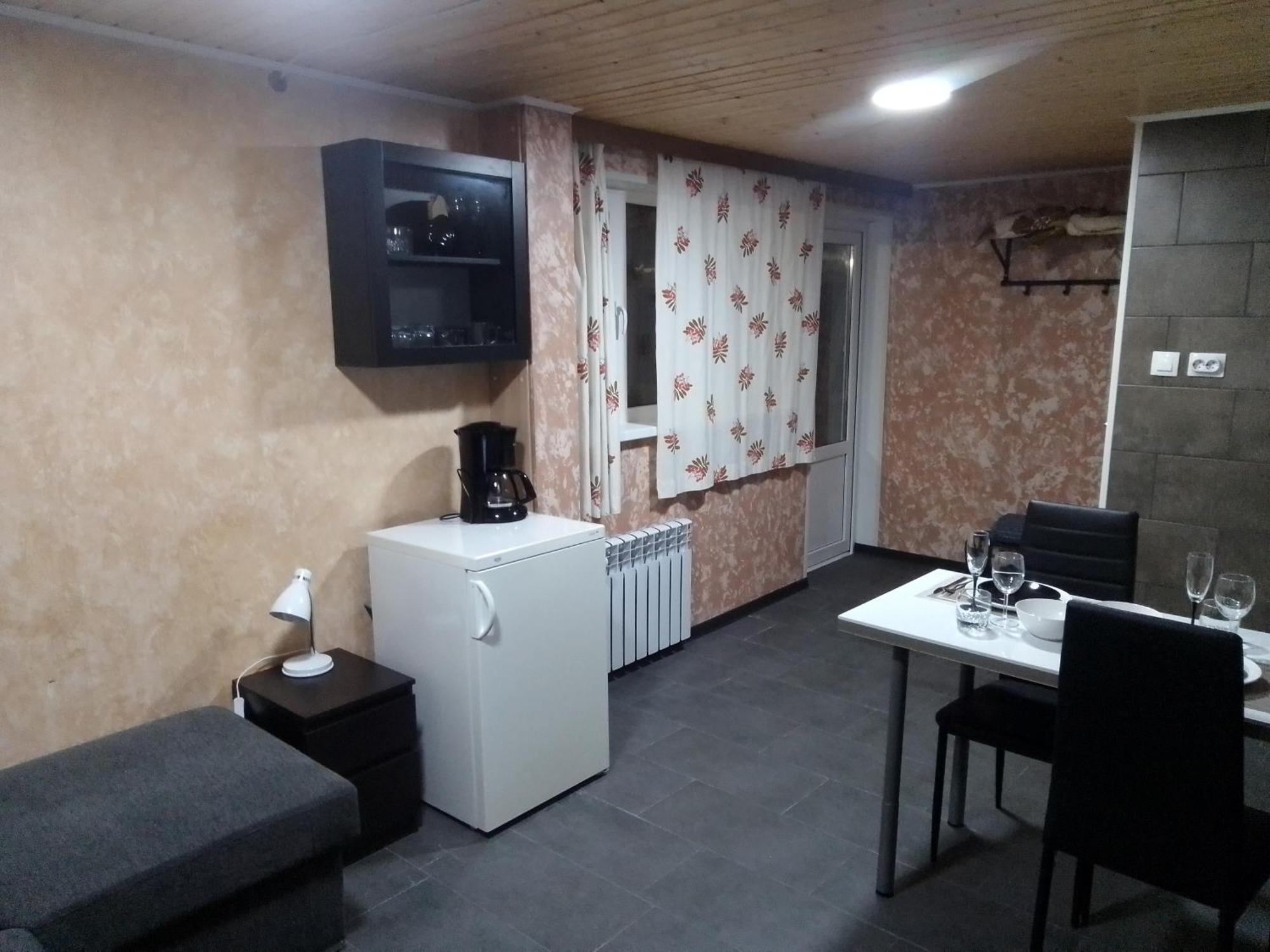 Apartment By The Park Virasoja Esterno foto