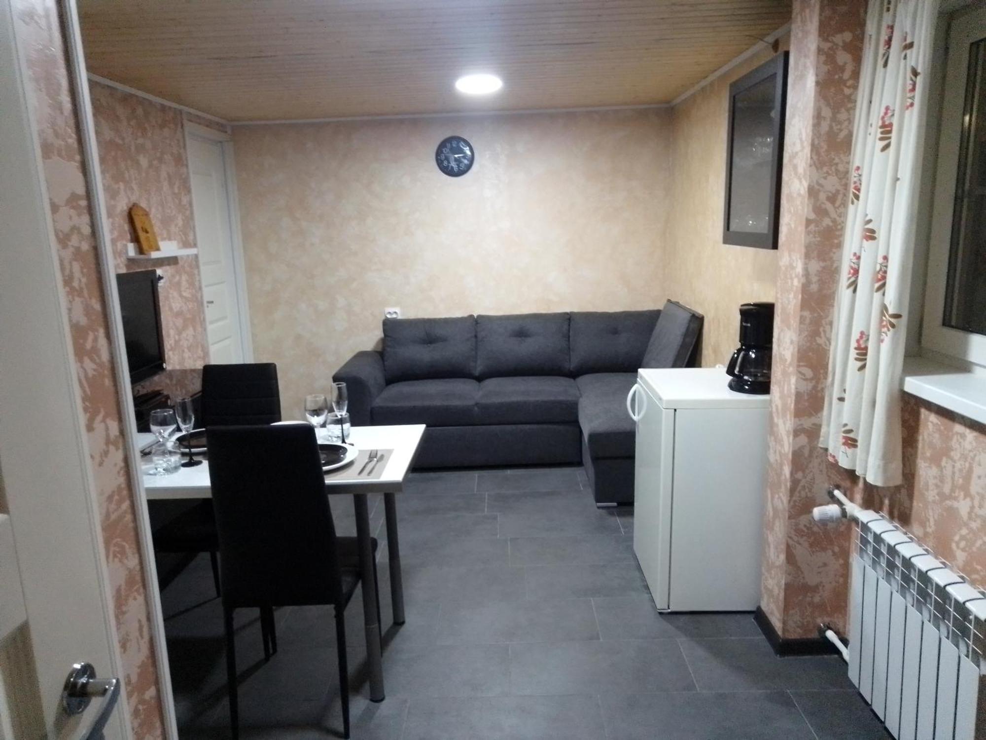 Apartment By The Park Virasoja Esterno foto